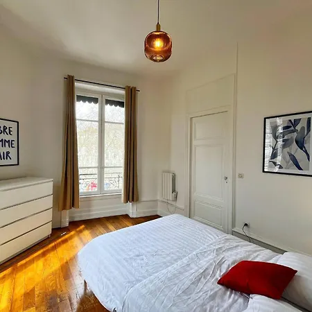 Apartment Le Allize - Check In H24 - Wifi *
